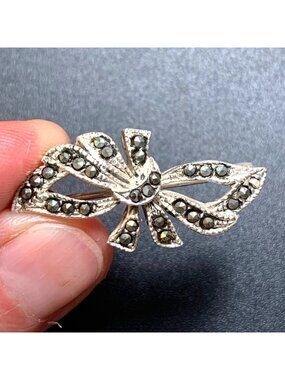 Marcasite Bow Design Vintage Sterling Silver 925 Brooch Pin, 1" Wide